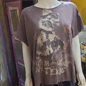 Magnolia Pearl Distressed Graphic Tee in Mauve